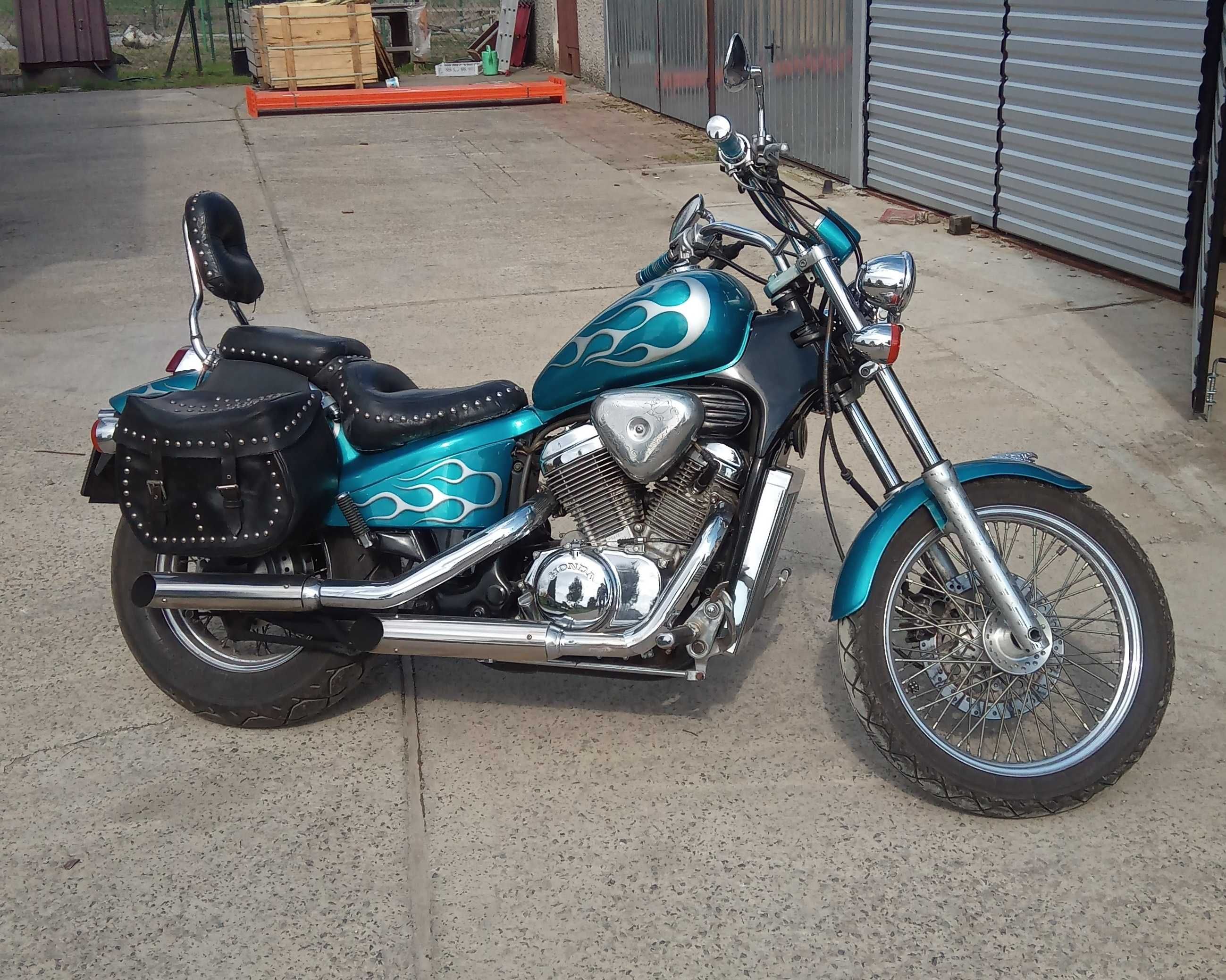 Honda Shadow 600 vt