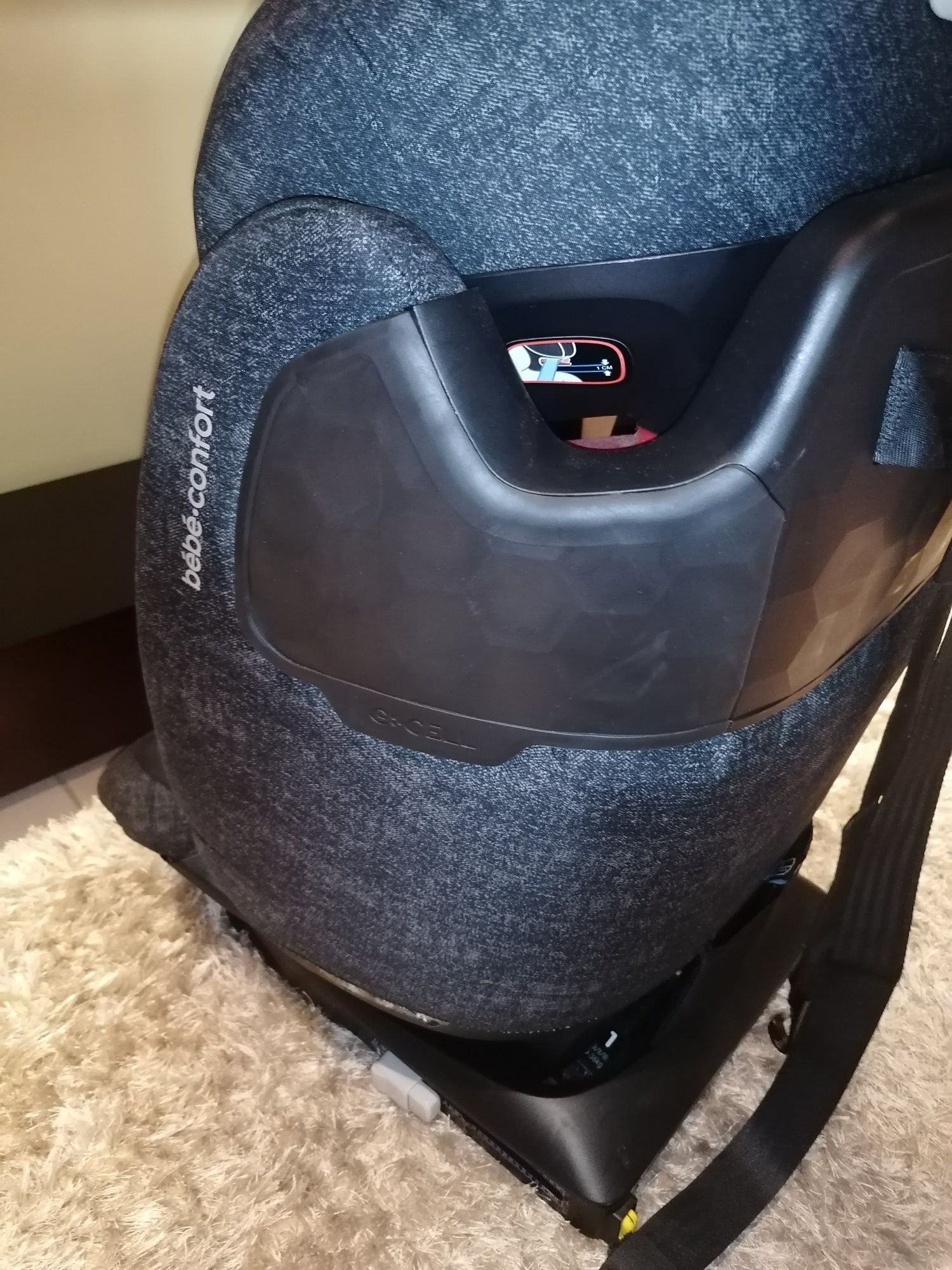 Cadeira bebé confor titan pro