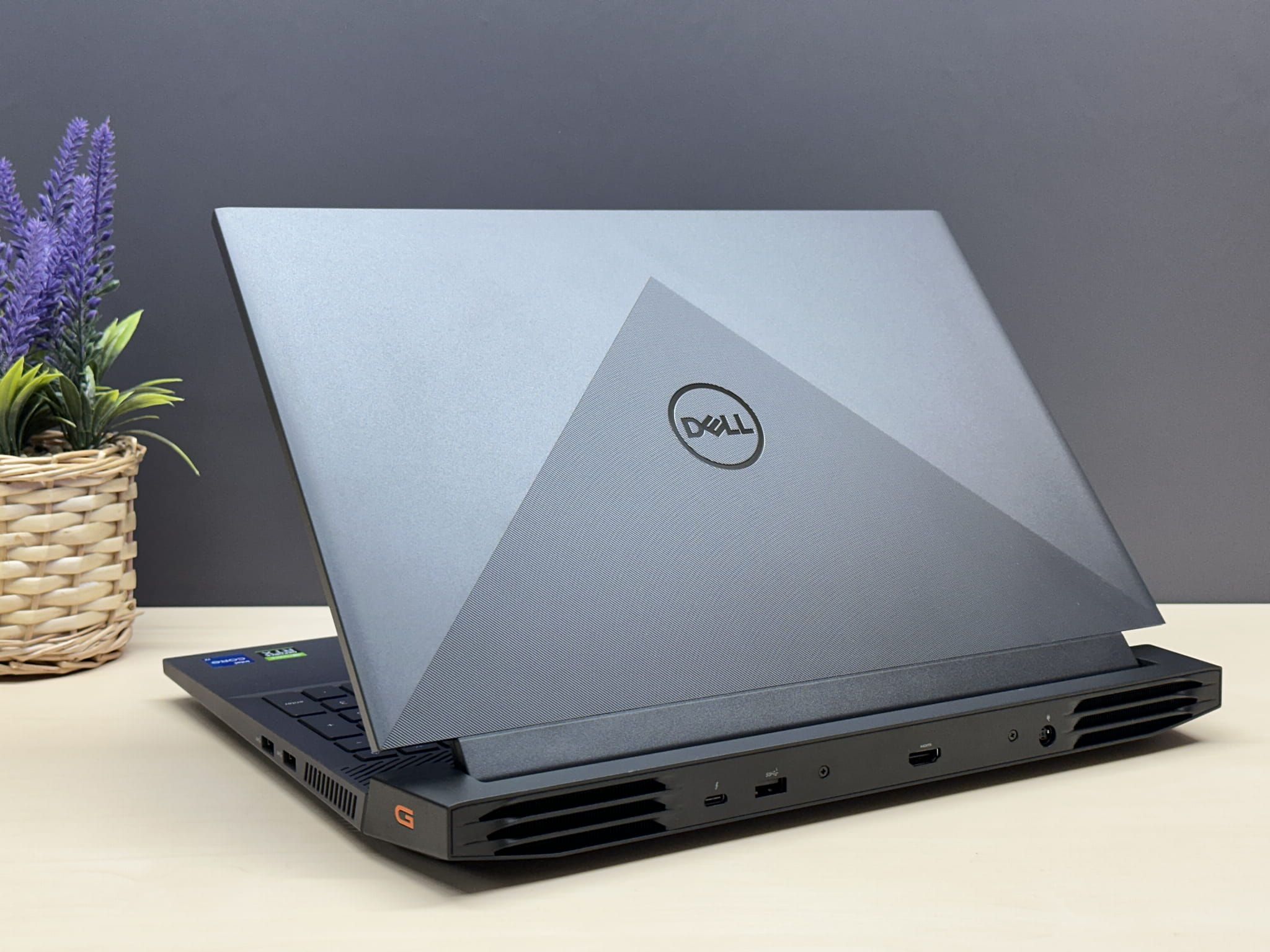 Laptop Dell G15 5520 | i7-12700H / FHD / RTX3060 / 165Hz