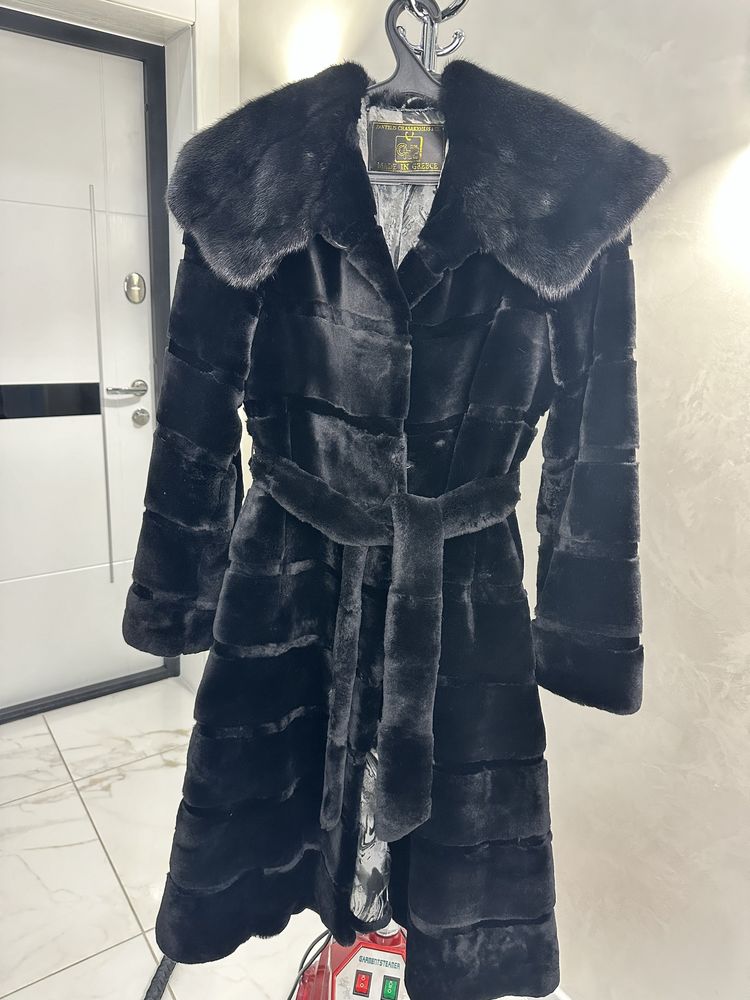 Продам норковые шубы