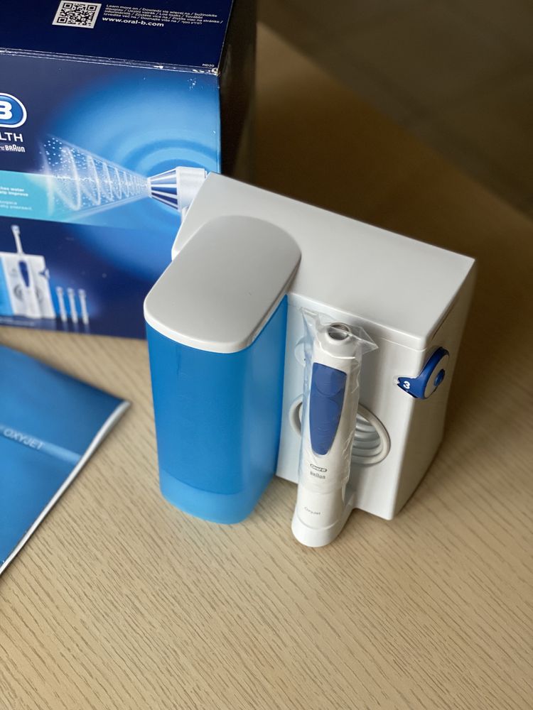 Ирригатор Oral-B Professional Care OxyJet MD20 для полости рта