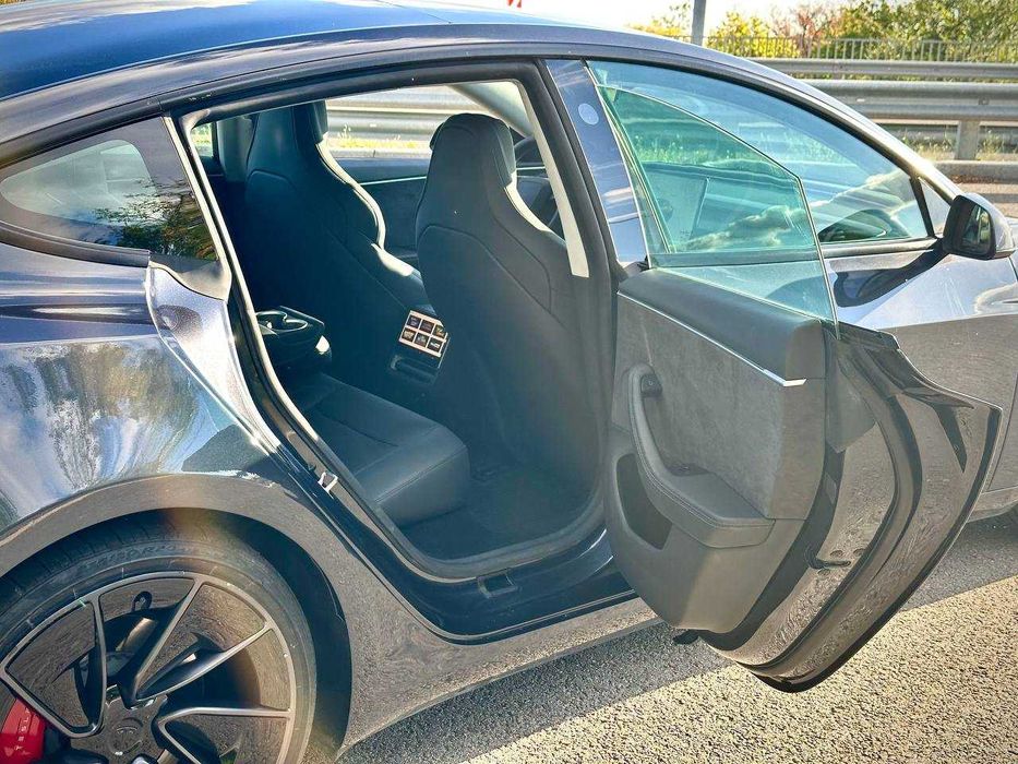 Tesla Model3 PLAID