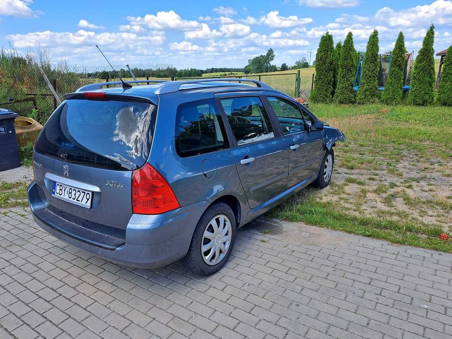 Peugeot 307 SW po kolizji