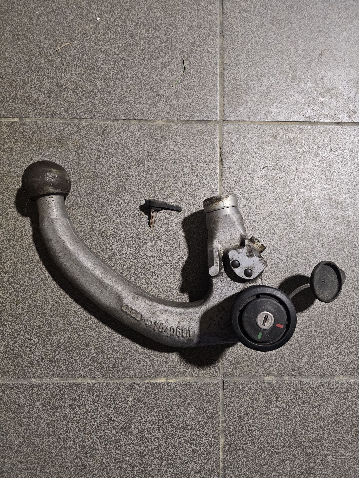 Kula haka Audi A4 B6 B7 B8 Nissan Qashqai Juka Alko,Westfalia zaczep,b