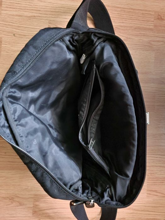 Сумка  фирменная оригинал известной фирмы  PICARD