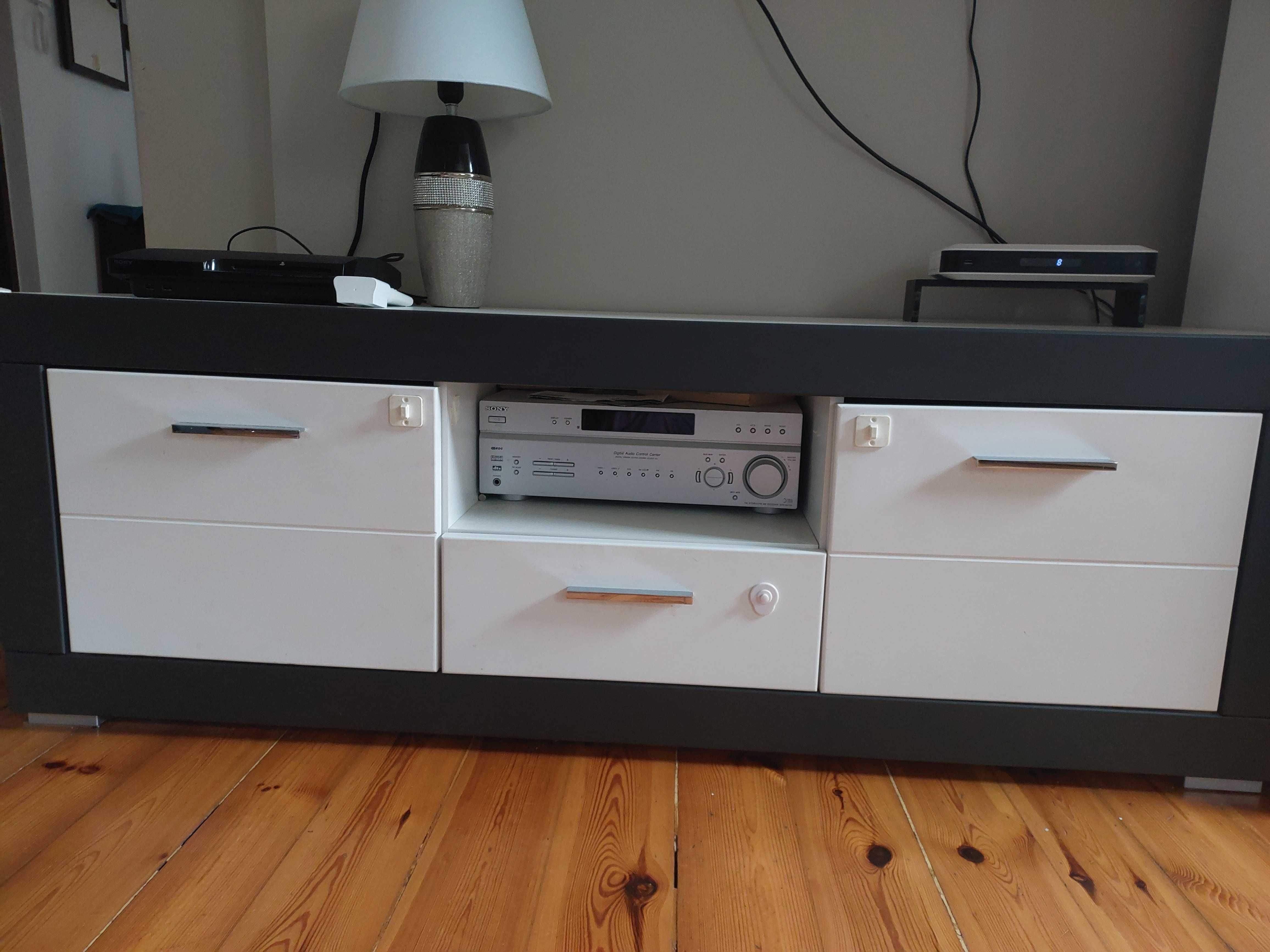 Szafka pod telefizor