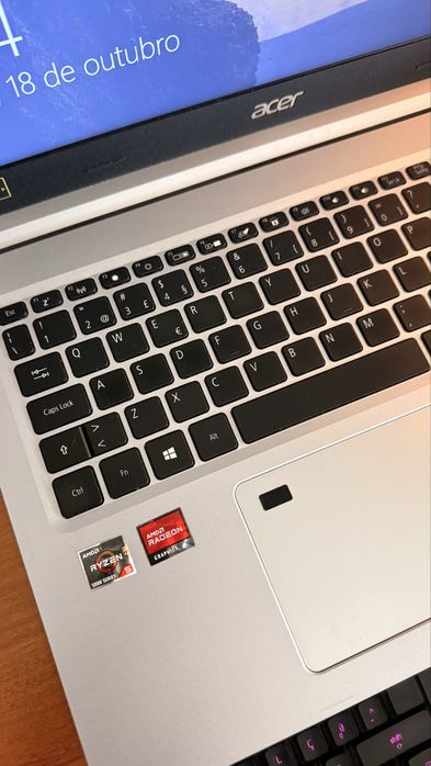 Portátil ACER Aspire 5 (15.6" - Ryzen 5 - 8GB) (COMO NOVO)