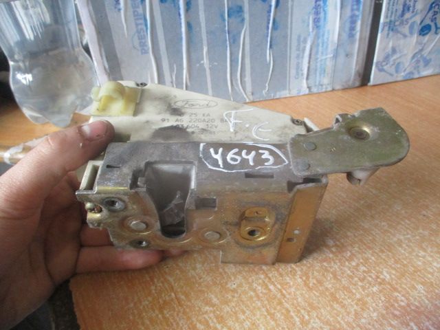 Fecho 91AG220A20BA FORD ESCORT 2000 1.6 90CV 5P AZUL FE 4 PINOS
