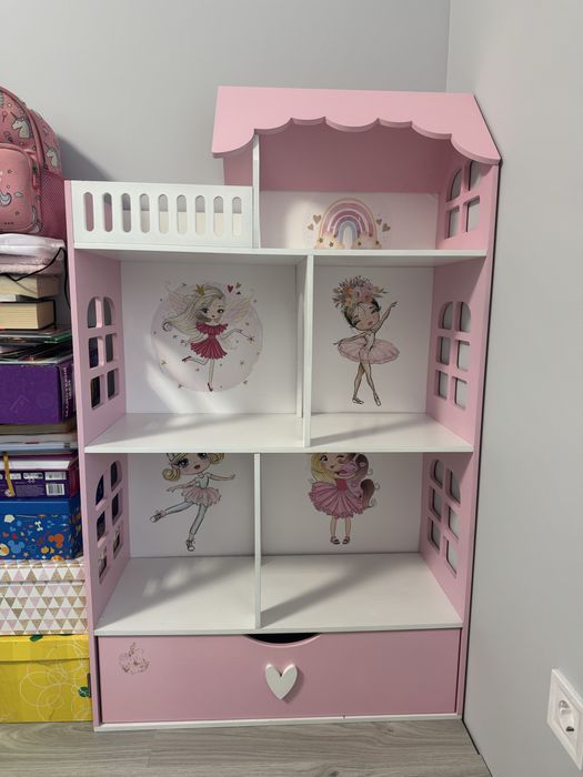 Продам ляльковий будиночок