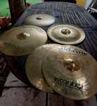 Pratos Istambul serie Alchemy . (Handmade cymbals from Turkey) Vintage