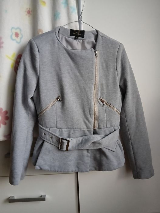 Szara dresowa kurtka z baskinką #ClassicTricot #motocyklówka