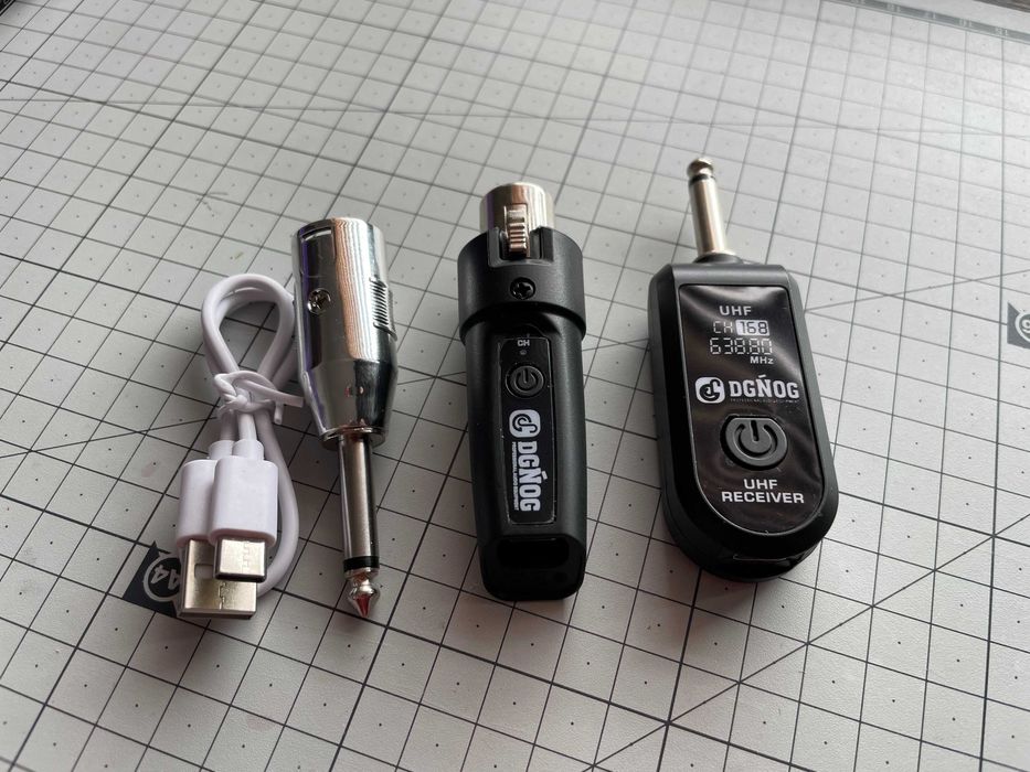 Bezprzewodowy System UHF XLR do Mikrofonu / Gitary / Basu - Tanio