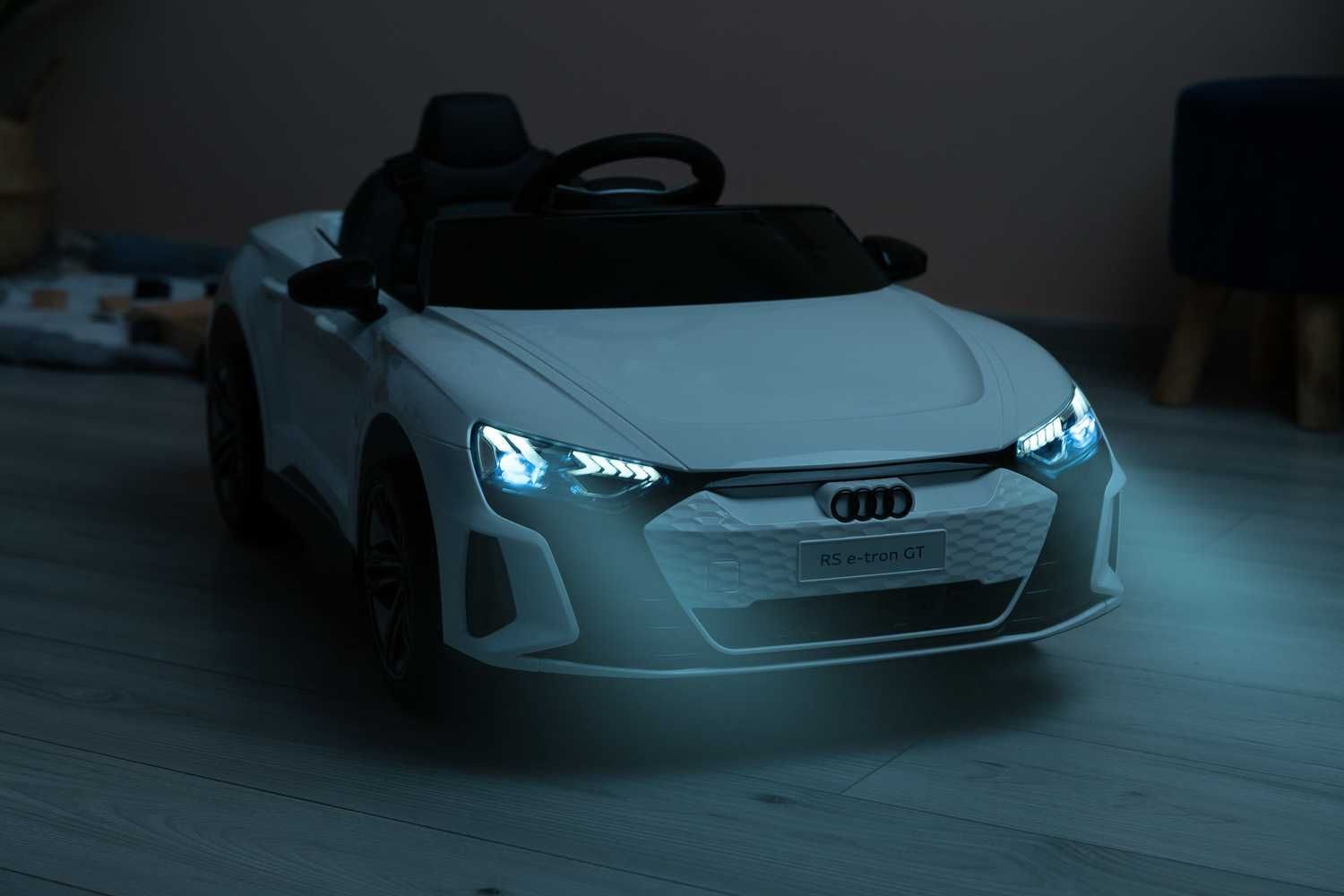 Auto na akumulator 4x4 AUDI RS E TRON GT pojazd samochód dla dzieci