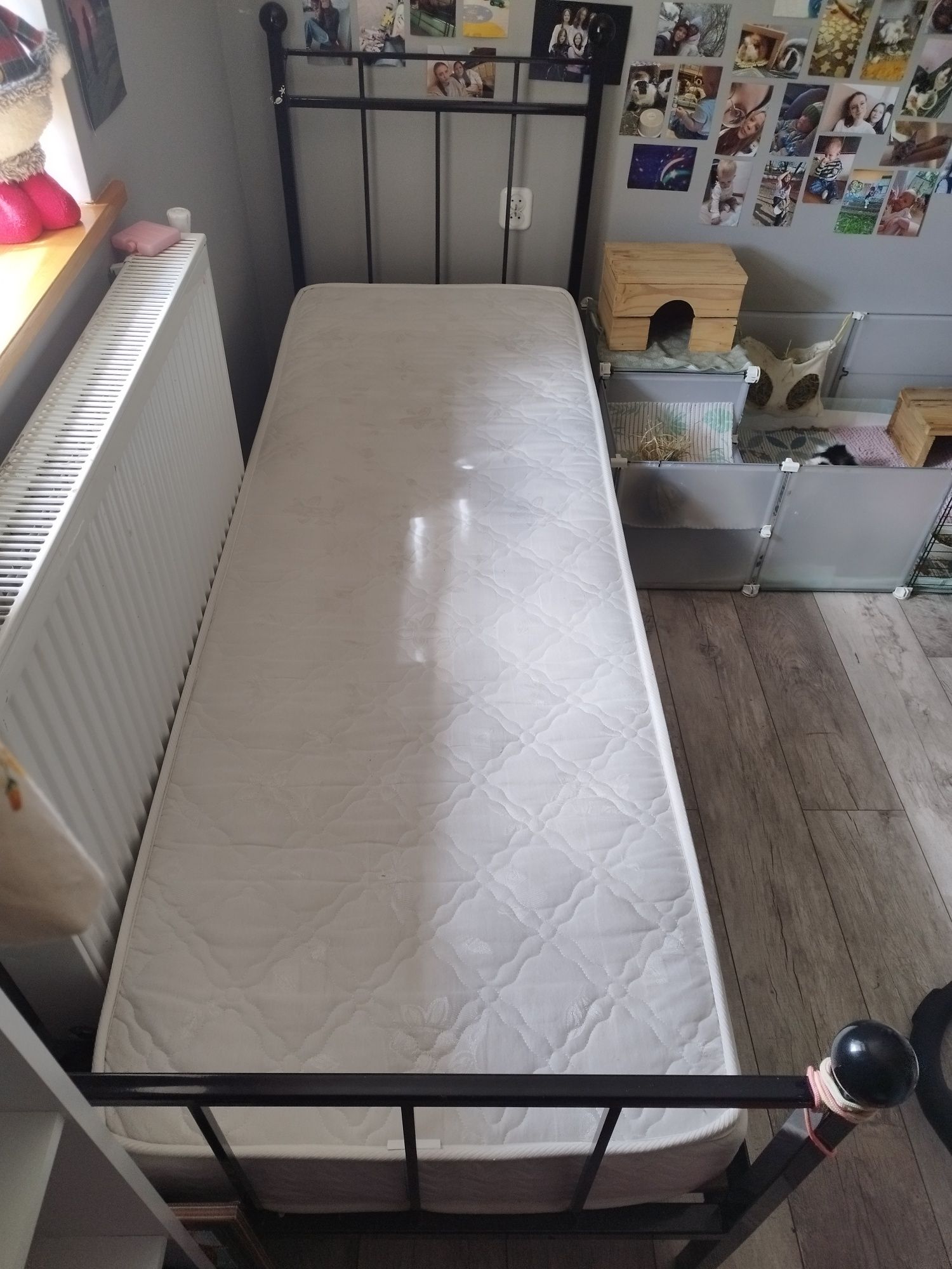 Łóżko jednoosobowe dla nastolatki 210/70 cm