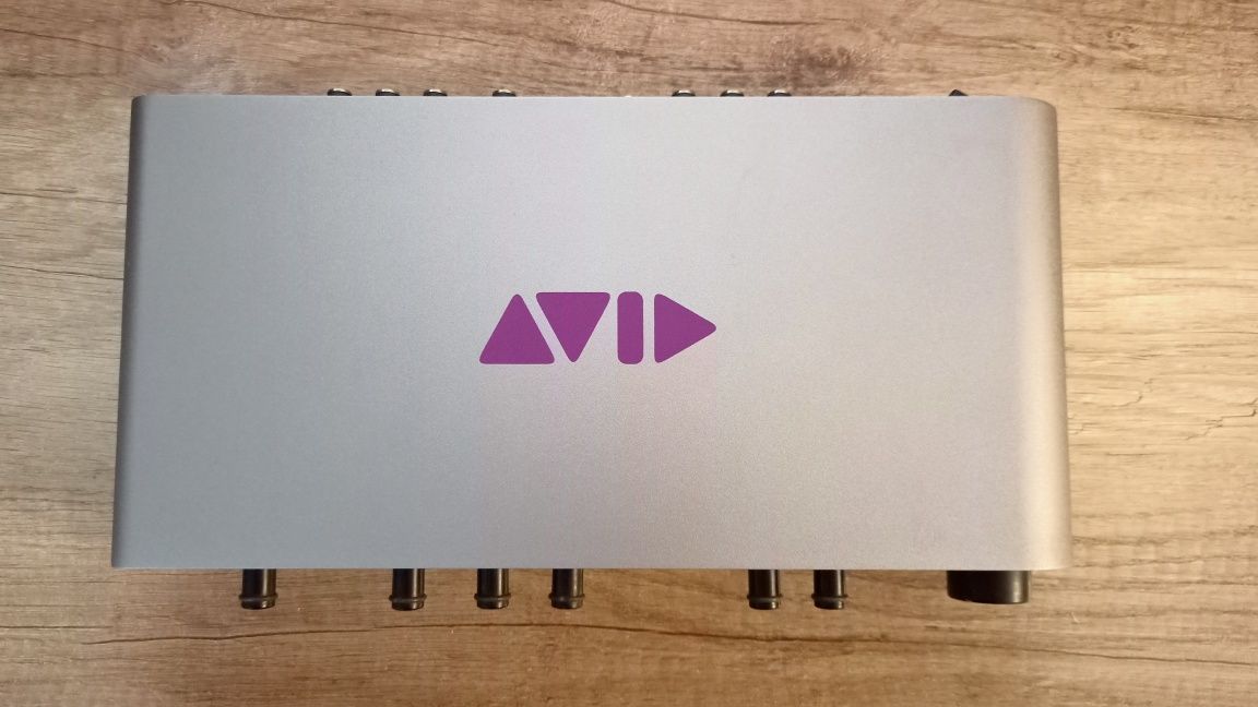 Аудіоінтерфейс Avid Mbox 3 PRO + кабель + Pci-E to firewire