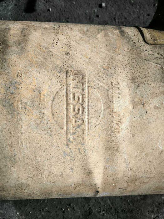 Глушитель вихлопна на Nissan Qashqai j10 1.6 бензин глушник