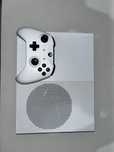 Konsola Xbox one s 1tb z dwoma padami