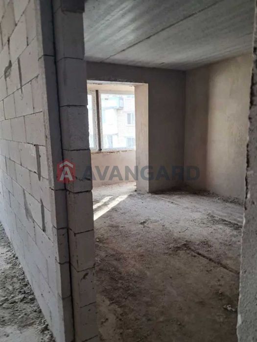 продам квартиру Польова