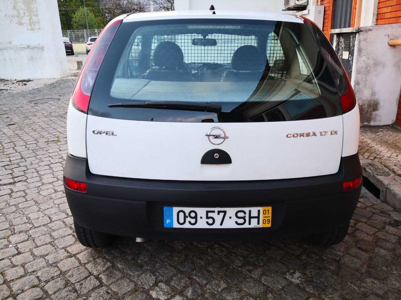 Excelente oportunidade: OPEL CORSA-C VAN