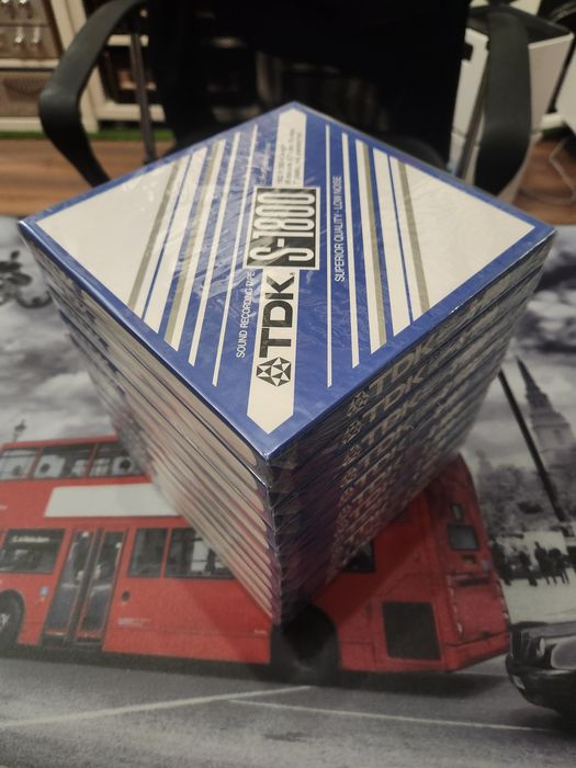 Магнитная лента/катушки/бабины TDK