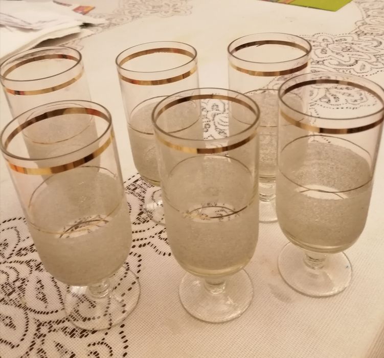 Фарфоровые изделия