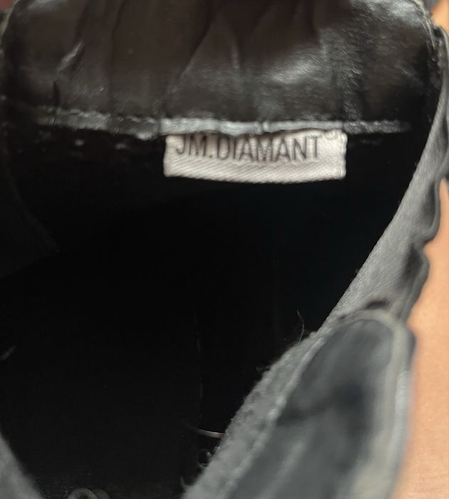 Bota preta cano baixo salto alto portes incluso