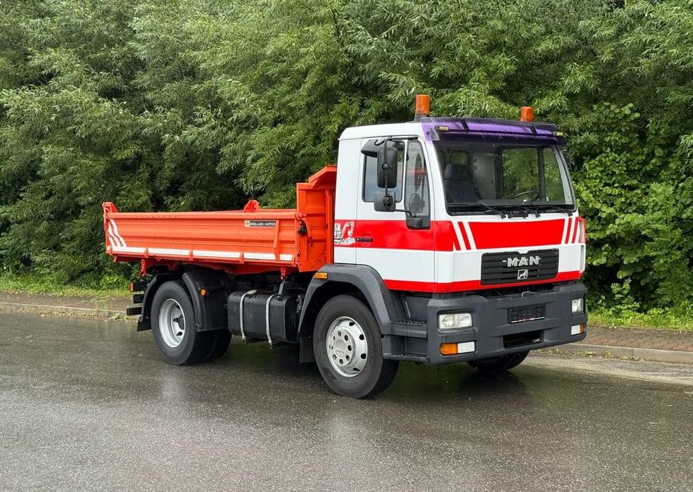 Piach.Ziemia,Kruszywo,Żwir do drenażu,Gruz kruszony drobny,auto 10 T.