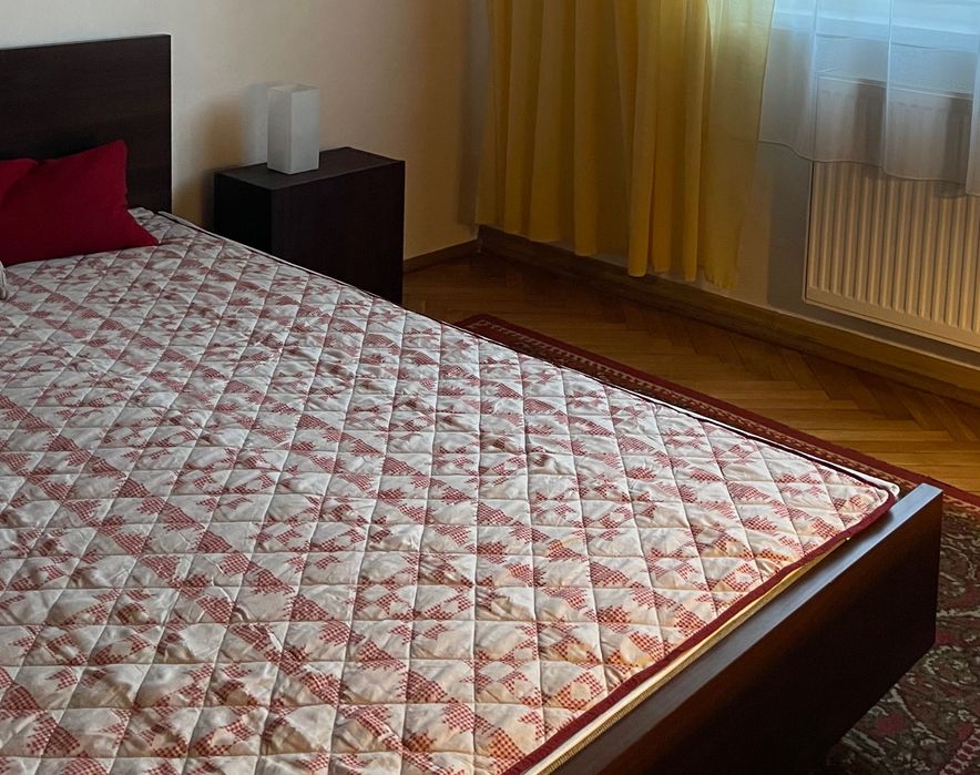Podwójne łóżko dla materaca 140x200