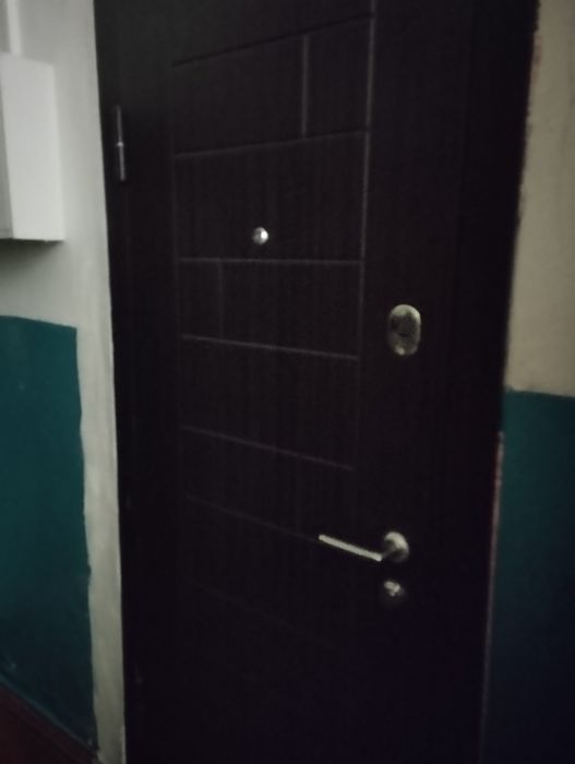 Продаж великої кімнати 22 , 3 м. кв. Ближнє Замостя .Центральний ринок