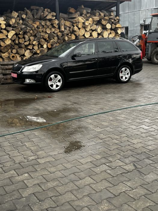 Продам Skoda Octavia 1.4 tsi 90kw(CAXA)