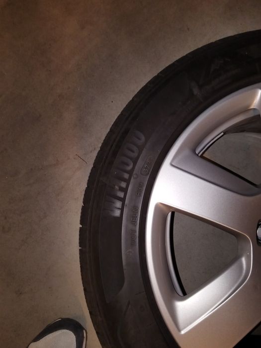 Opony ZETEX 225/55R17