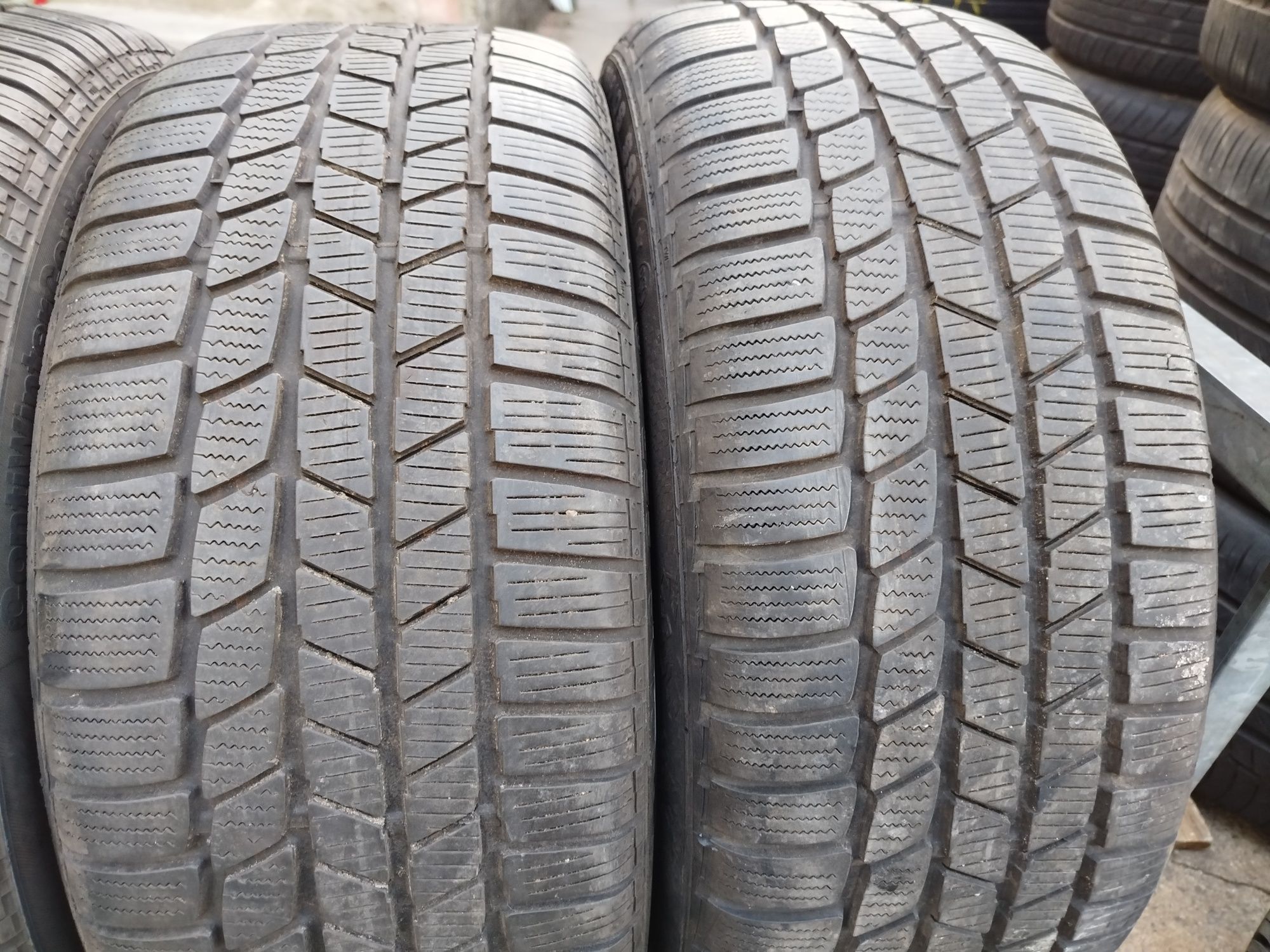 Opony 4szt 245/45/19 102V Continental ContiWinterContact TS810S SSR  *