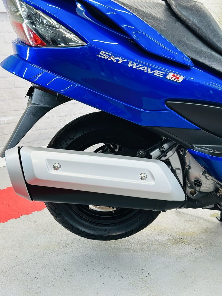 скутер Suzuki Skywave Type S 250 в ідеальному стані тільки з Японії