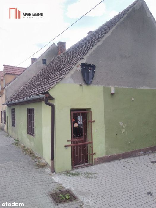 Mieszkanie do remontu w centrum wsi