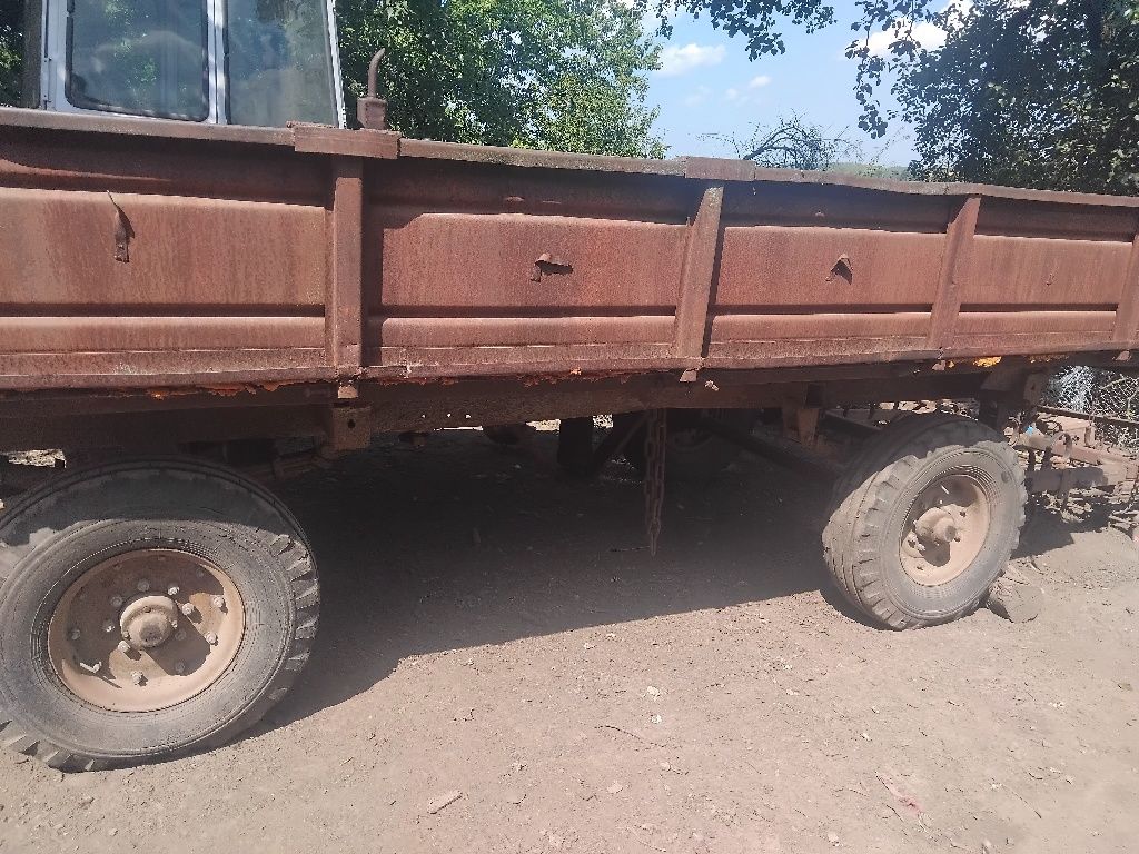 Продам прицеп 2птс4