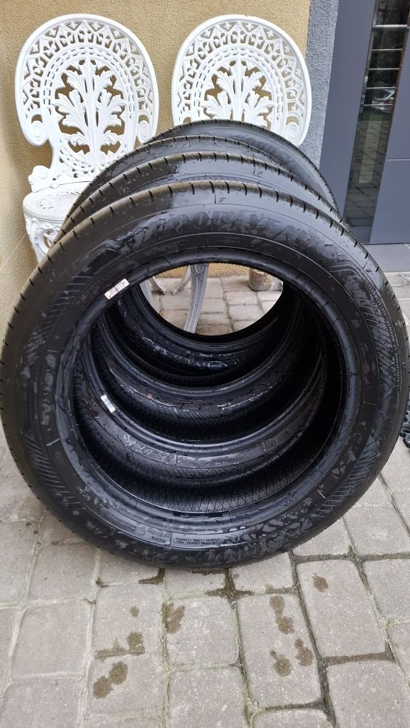 Aygo X , Opony nowe  Goodyear letnie