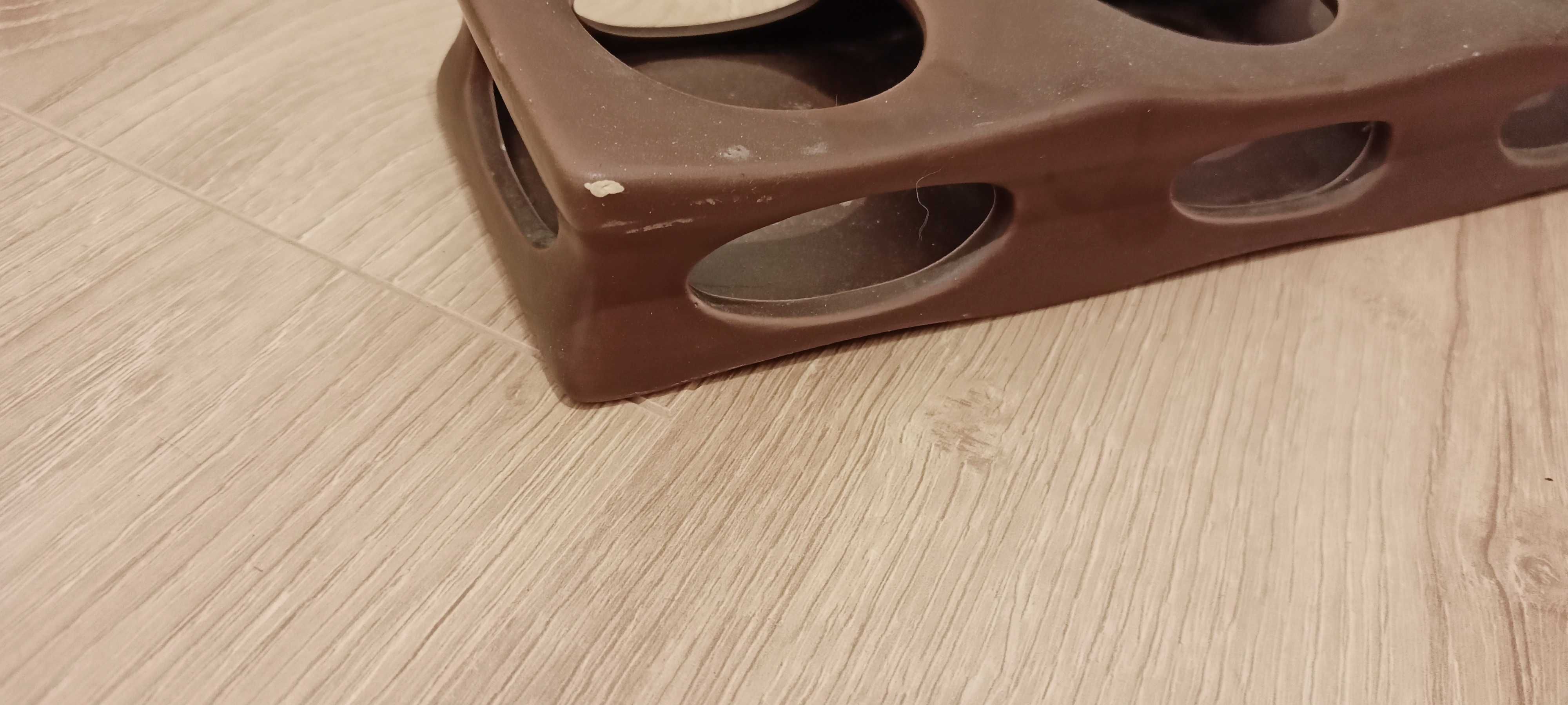 Świecznik ceramiczny brązowy na trzy świeczki