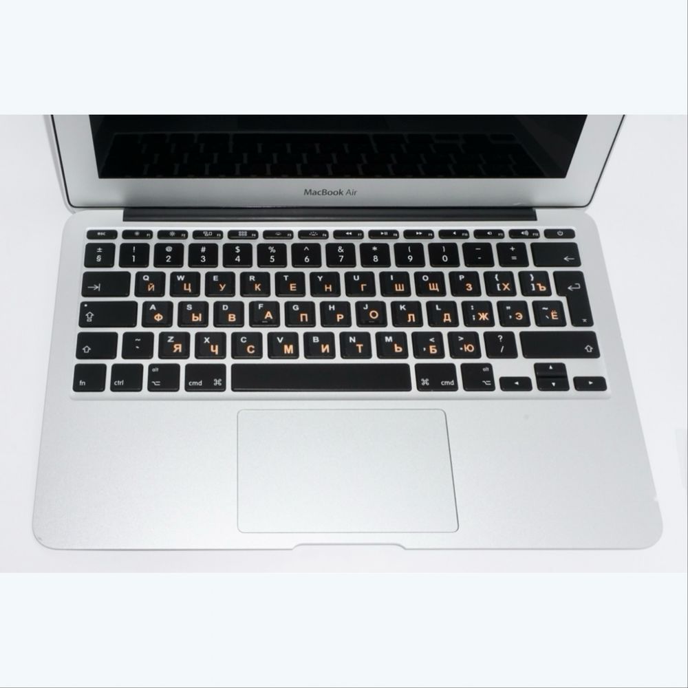 Apple MacBook Air 11’ mid 2015 4gb/128gb