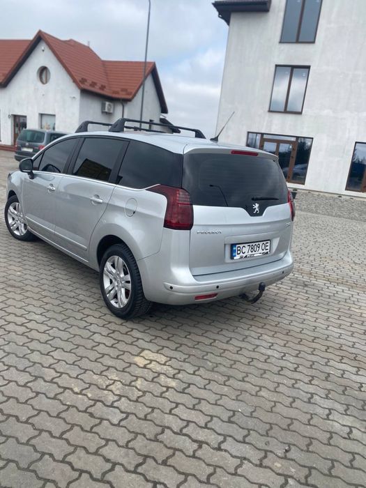 Продам пежо 5008