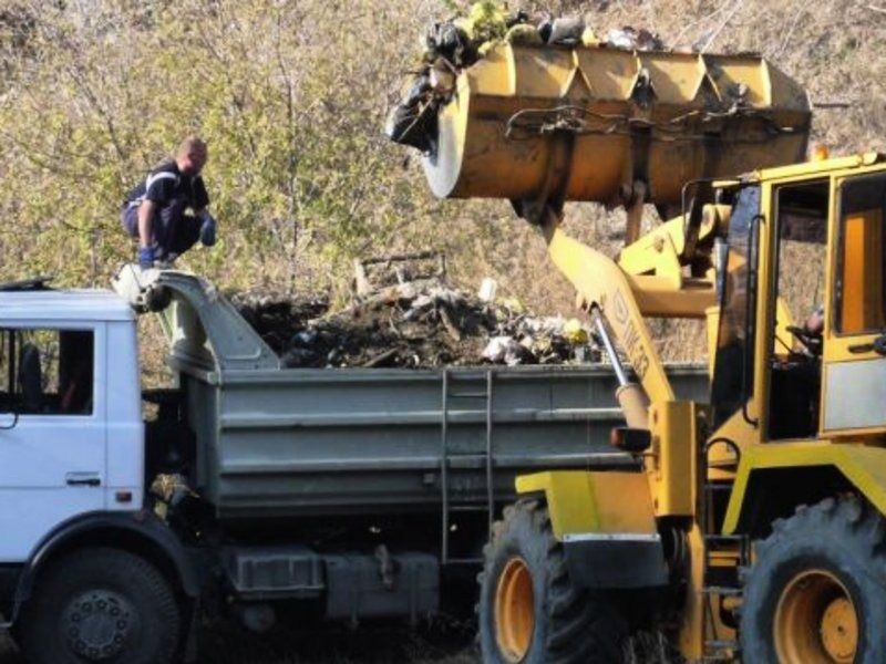 Демонтаж будинку сарая Розбірка постройки приміщень  Вивіз сміття спец