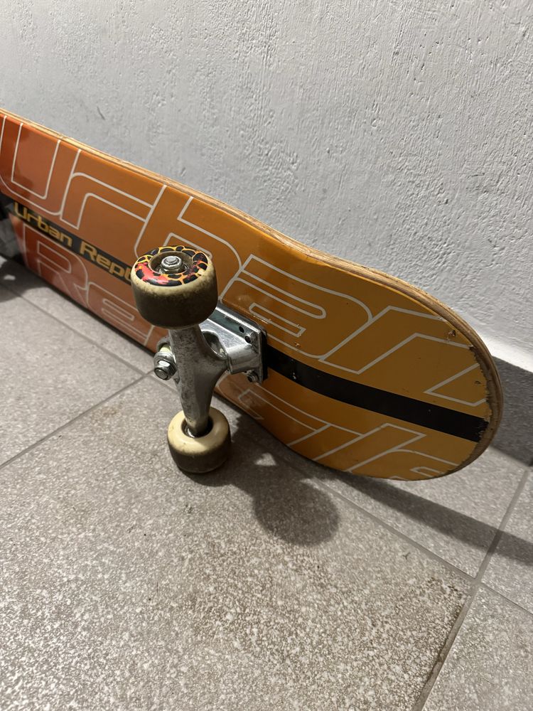 Deskorolka Urban Reptile-ABEC5