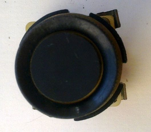 Кнопка КМЕ 4111, черная, новая. для дома и гаража, СССР