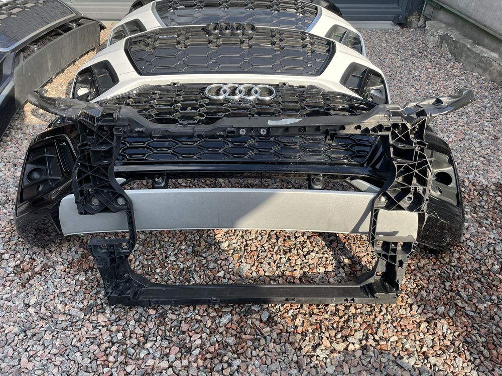 Телевізор панель Audi Q5 касета