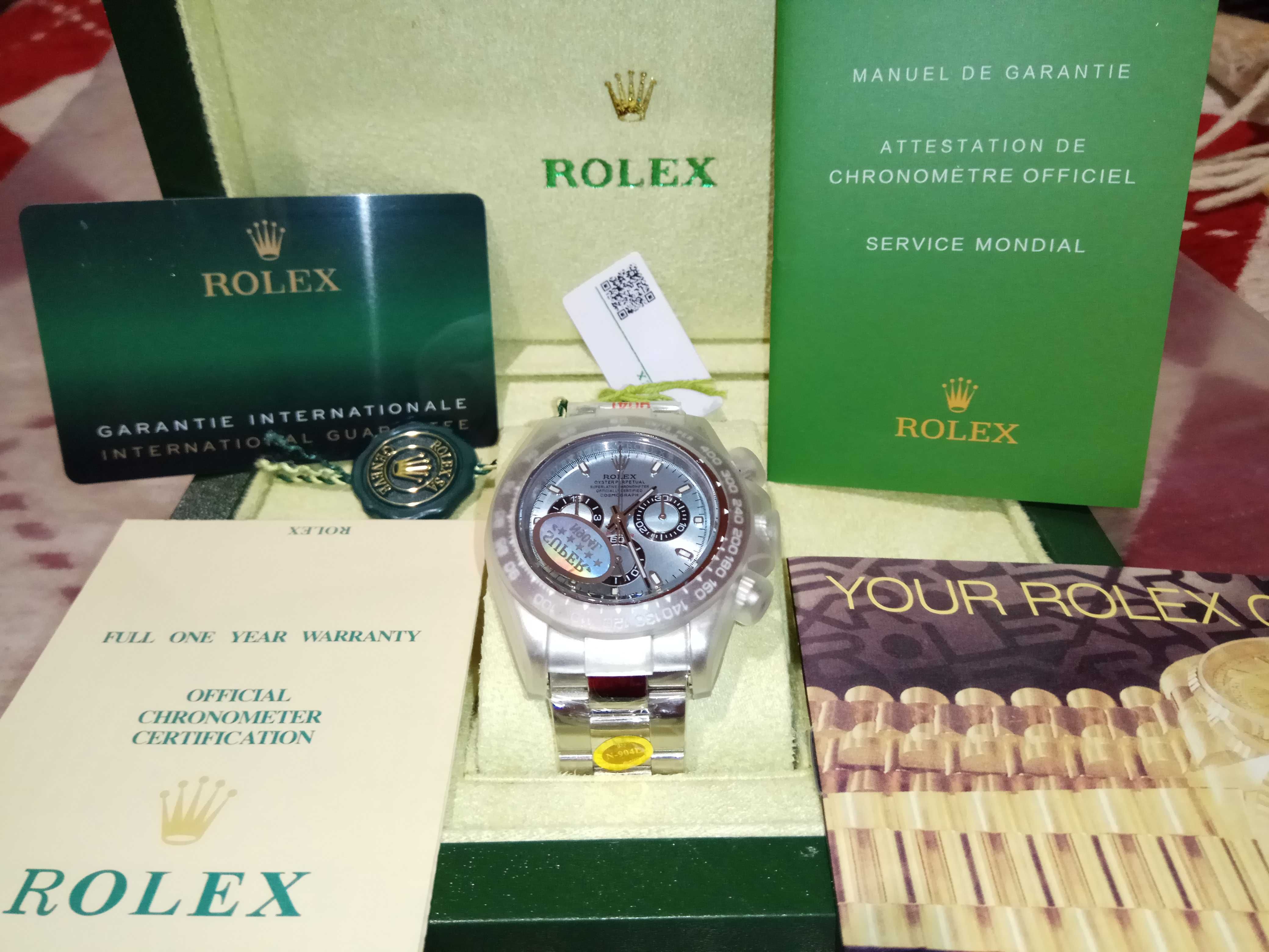 Часы Rolex Cosmograph Daytona Platinum 116506-0001 хронограф