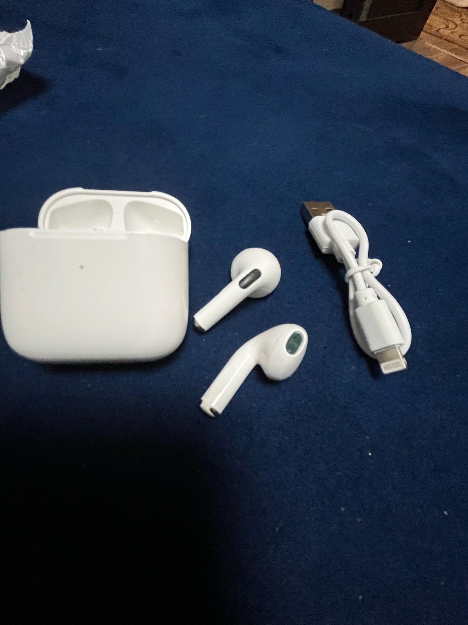 Fones Bluetooth NOVOS 2 por 15€