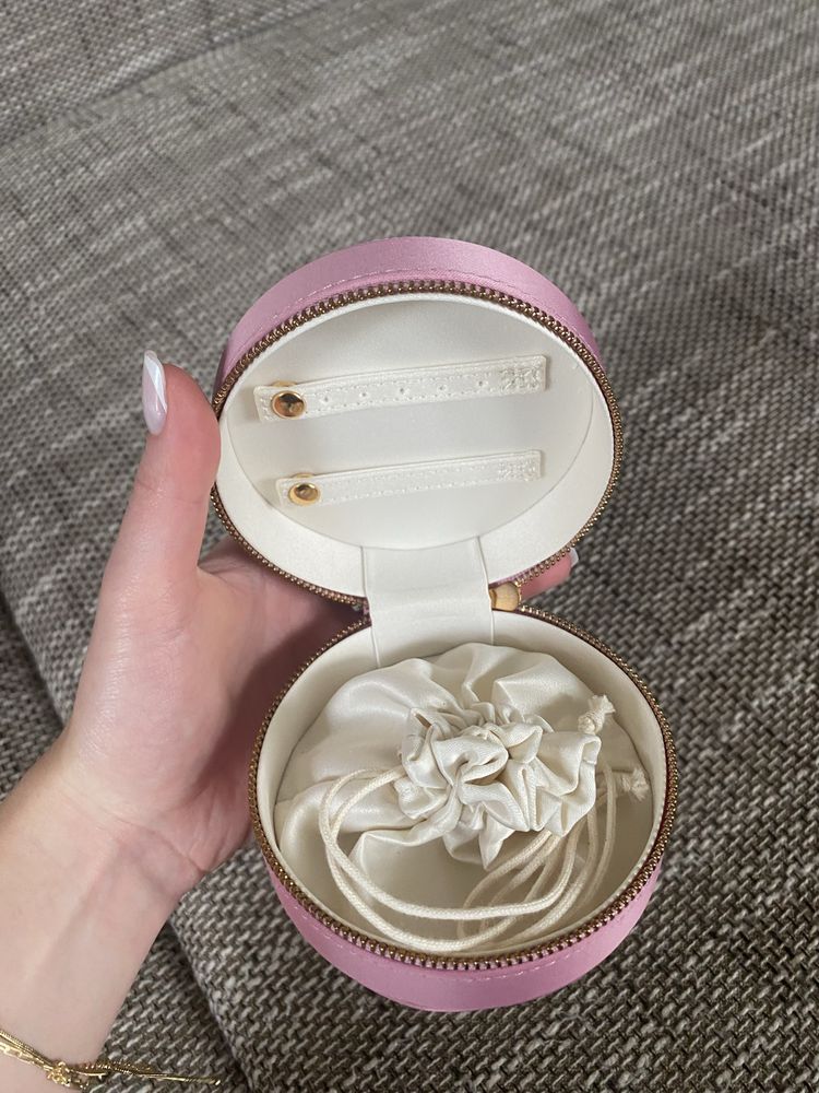 Szkatułka na biżuterię Gucci