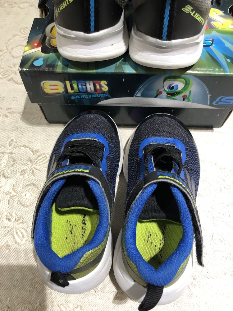 Ténis SKECHERS menino 22,5/23