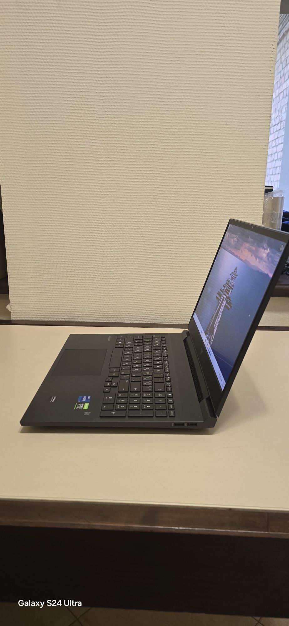 Hp Victus 16" (i7, RTX 3050Ti)