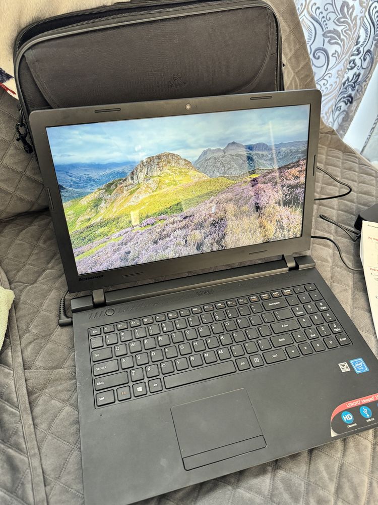 Laptop Lenovo ideapad 100