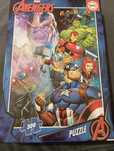 Puzzle novo fechado Avengers 300 peças